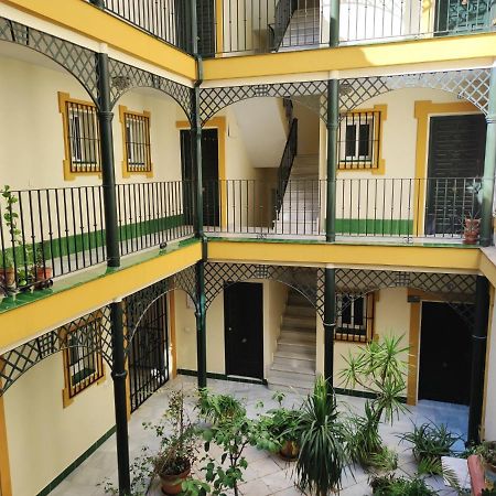 Estudio Rufina.Tranquilidad ,Alameda De Hercules! Σεβίλλη Εξωτερικό φωτογραφία